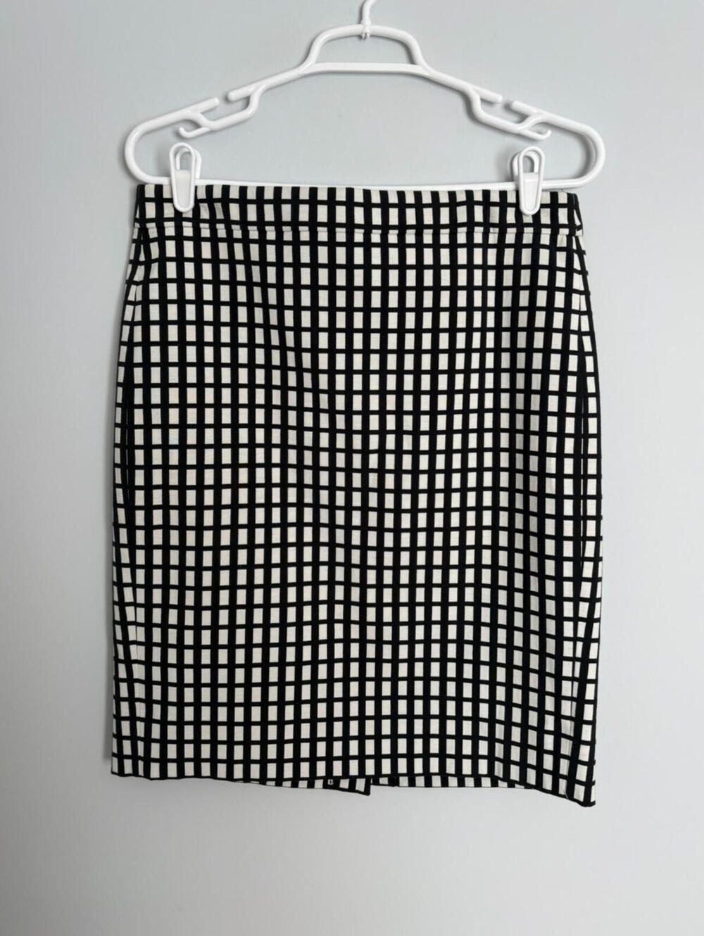 J CREW The Pencil Skirt Black White GEOMETRIC Business Skirt Women's Size 4
